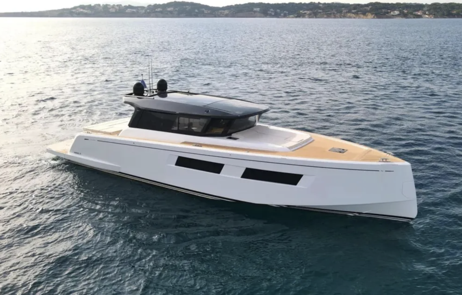 Pardo yachts GT52
